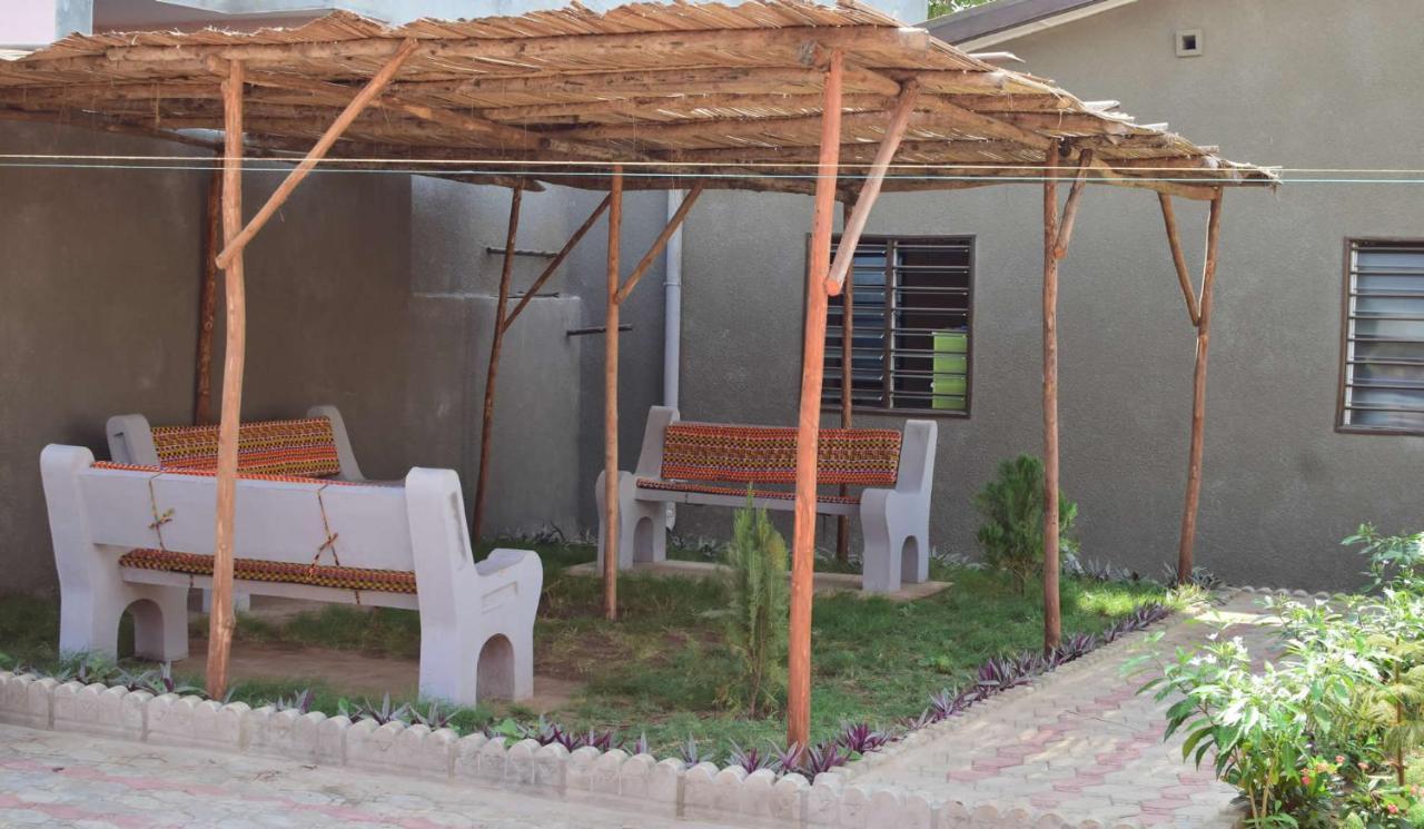Akwa Guesthouse Cotonú Exterior foto